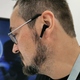Imagen para el artículo titulado Los Huawei FreeBuds 3 son unos auriculares magníficos que copian la peor idea de Apple